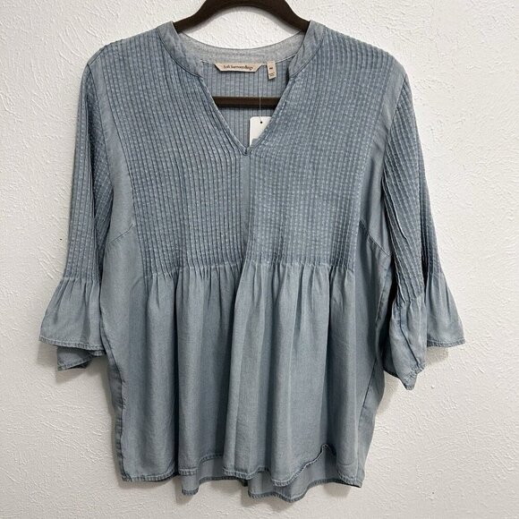 Soft Surroundings Top Womens PM Blue Bell Sleeve Chambray Cottagecore Coastal - Picture 3 of 10